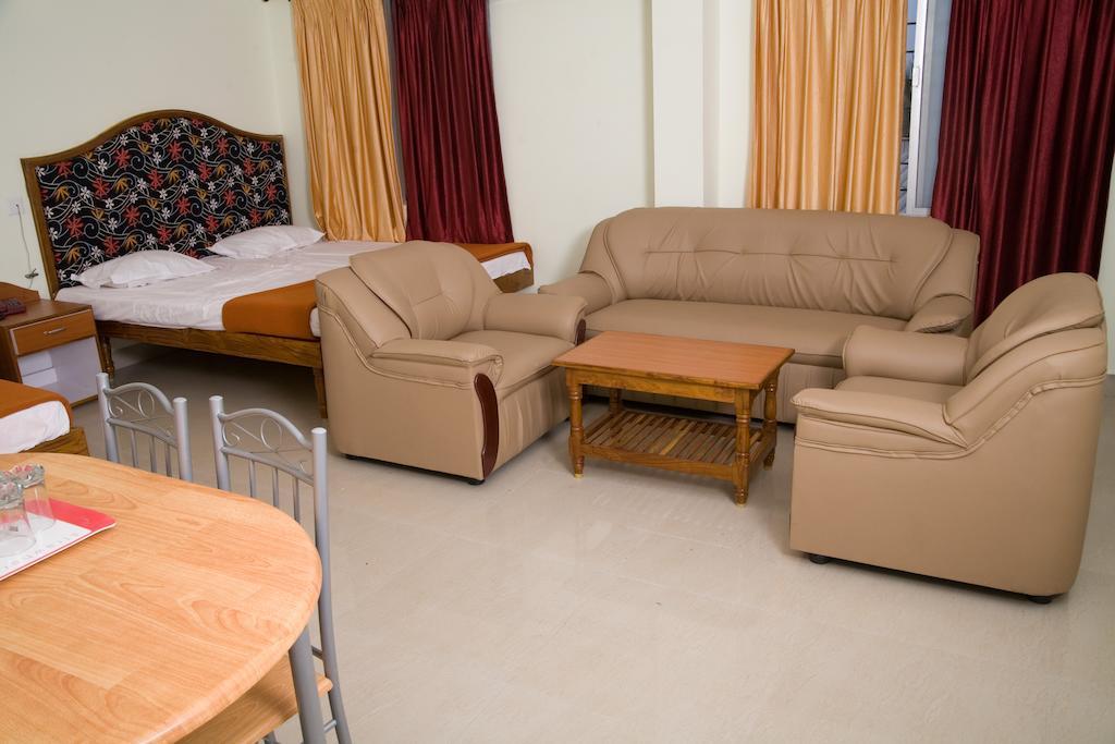 Vihas Inn Tirupati Kültér fotó